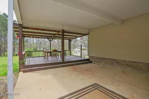 Exterior - 2139 Boyd Rd, Utica, MS 39175 photo 4 of 7
