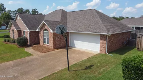 703 Prominence Dr, Flowood, MS 39232 photo 4