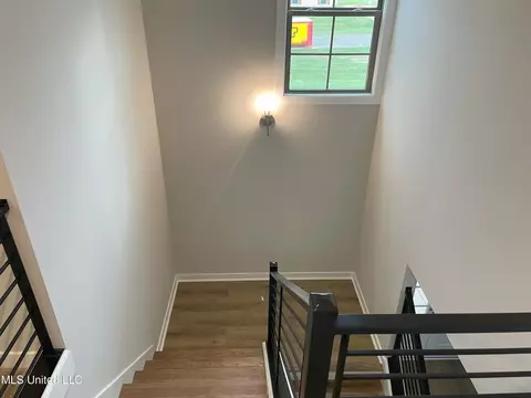 Entry Way - 9092 Bennett Trl, Hernando, MS 38632 photo 1 of 1