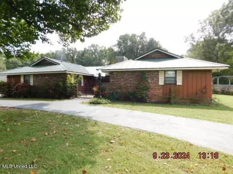 Exterior - 4971 Church Rd, Nesbit, MS 38651 photo 14 of 15