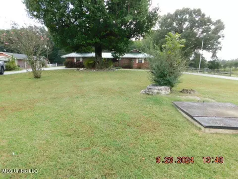 Exterior - 4971 Church Rd, Nesbit, MS 38651 photo 13 of 15