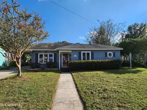 1739 Ridgeway Dr, Biloxi, MS 39531