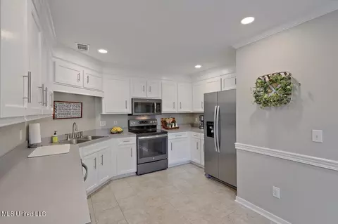 470 Brookstone Dr, Madison, MS 39110 photo 9