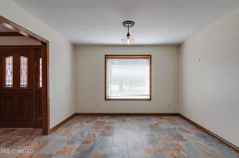 4844 Douglas Dr, Olive Branch, MS 38654 photo 10