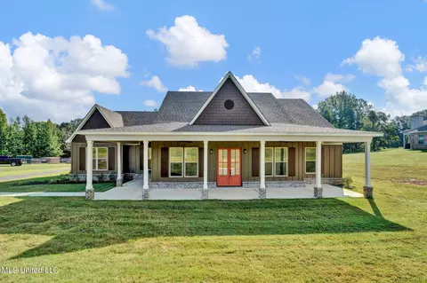 169 Jessica Cv, Holly Springs, MS 38635