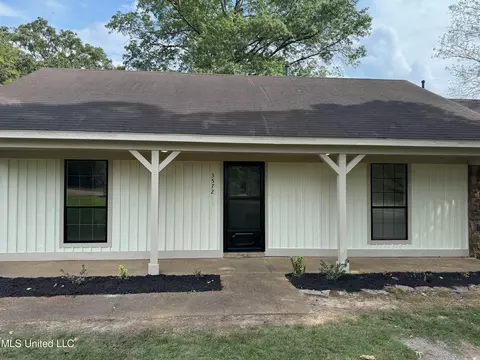 3572 Evergreen Dr, Olive Branch, MS 38654