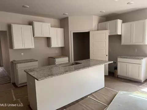 Kitchen - 449 Piney Dr, Pearl, MS 39208 photo 1 of 2