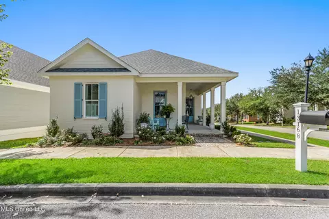 13168 Carrolton St, Biloxi, MS 39532