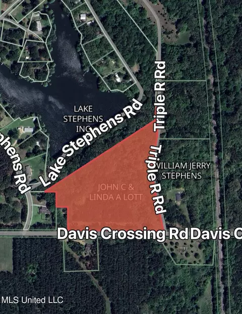 524 Davis Crossing Rd, Canton, MS 39046 photo 4