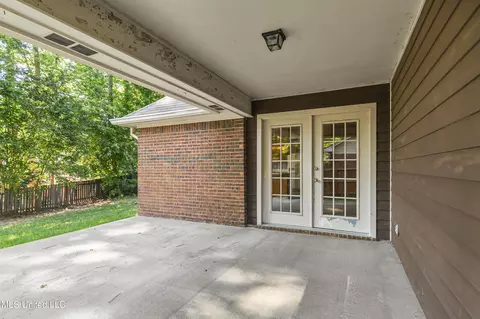 Exterior - 372 Mockingbird Lane Ln, Madison, MS 39110 photo 2 of 3