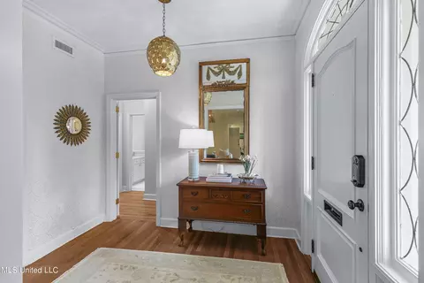 Entry Way - 4036 Oakridge Dr, Jackson, MS 39216 photo 2 of 2