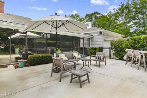 Other - 4036 Oakridge Dr, Jackson, MS 39216 photo 11 of 11