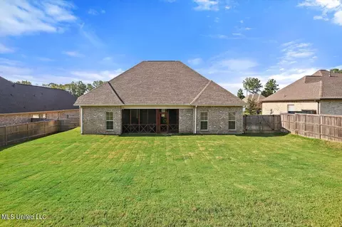 Exterior - 319 Wellstone Pl, Madison, MS 39110 photo 5 of 7