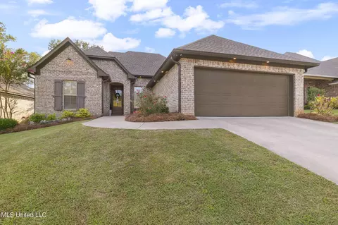 613 Greenfield Ridge Dr, Brandon, MS 39042 photo 2
