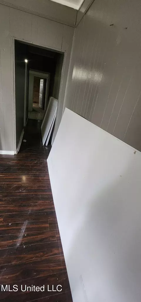 Entry Way - 2723 Lilly St #25, Jackson, MS 39213 photo 6 of 8