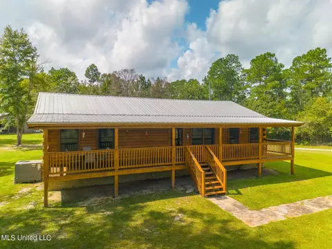 340 Will Lee Rd, Lumberton, MS 39455