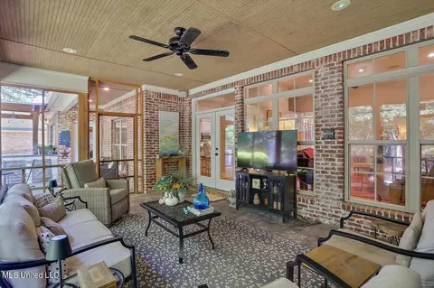 Exterior - 824 Aberdeen Cv, Madison, MS 39110 photo 11 of 11