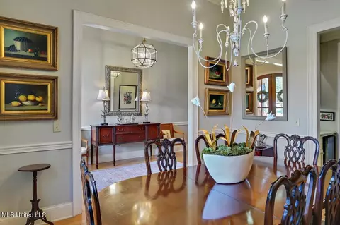 Dining - 824 Aberdeen Cv, Madison, MS 39110 photo 4 of 4