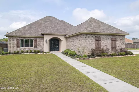 3046 Rue Michelle, D'iberville, MS 39540