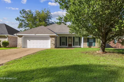 631 Briars Bnd, Brandon, MS 39042