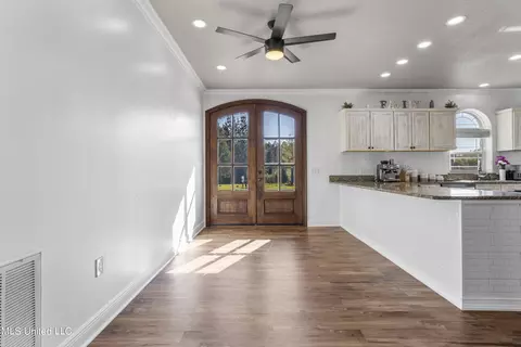 10186 Wire Rd, Vancleave, MS 39565 photo 20