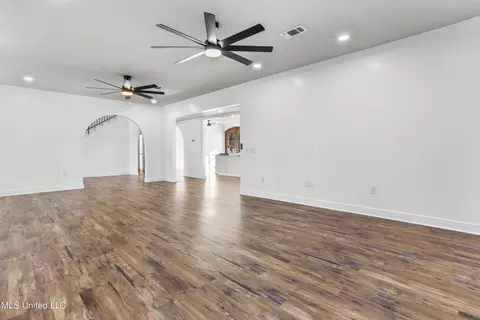 10186 Wire Rd, Vancleave, MS 39565 photo 10