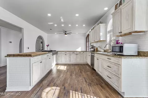 10186 Wire Rd, Vancleave, MS 39565 photo 14