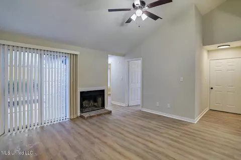 804 Harbor Bend Dr, Brandon, MS 39047 photo 7