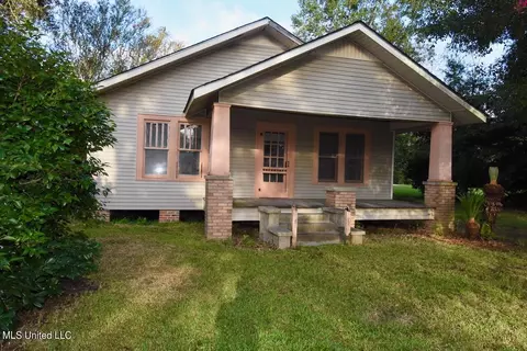 5543 Daugherty Rd, Long Beach, MS 39560