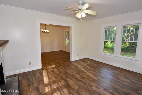 5543 Daugherty Rd, Long Beach, MS 39560 photo 2