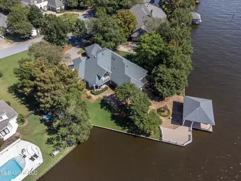 View/Area - 92 Grandview Cir, Brandon, MS 39047 photo 3 of 7