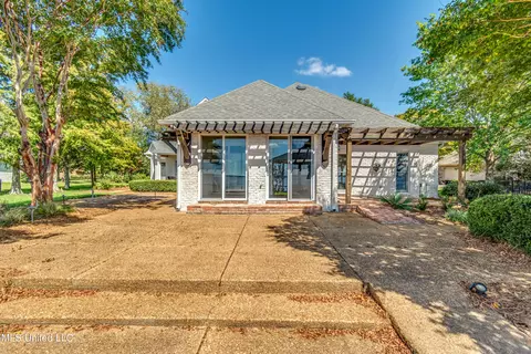 Exterior - 92 Grandview Cir, Brandon, MS 39047 photo 10 of 17