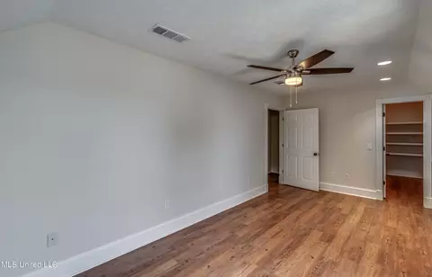 Bedroom - 92 Grandview Cir, Brandon, MS 39047 photo 2 of 7