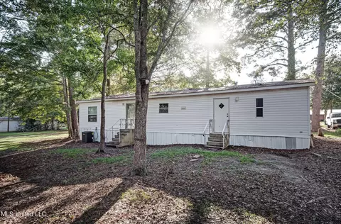 318 Lake Harbor Rd, Brandon, MS 39047 photo 5