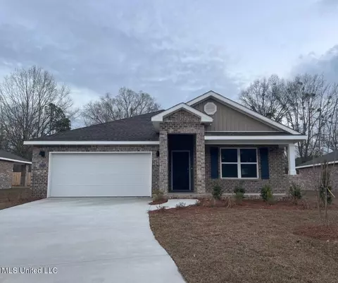 17977 Tingle Dr, Gulfport, MS 39503
