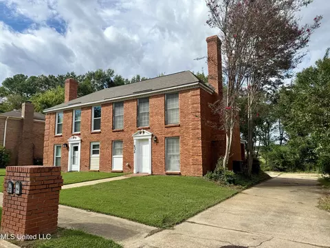 852 Sussex Pl, Ridgeland, MS 39157