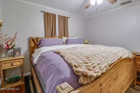 Bedroom - 179 Ida Miller Rd, Lucedale, MS 39452 photo 2 of 6