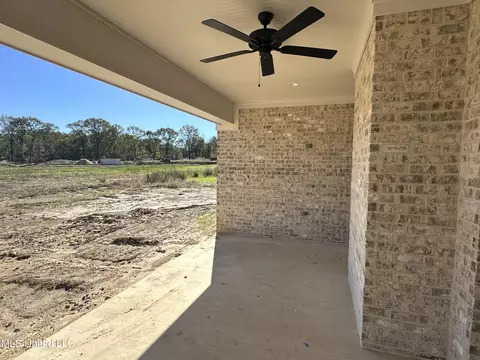 Exterior - 419 Butternut Dr, Canton, MS 39046 photo 2 of 3
