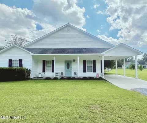 7301 Big Point Rd, Moss Point, MS 39562 photo 2