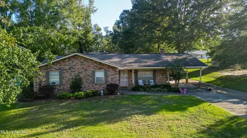 206 Parker St, Quitman, MS 39355 photo 1
