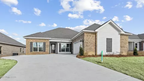 328 Carr Farms Rd, Ridgeland, MS 39157