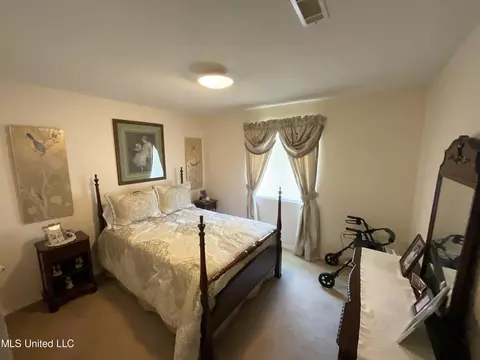 Bedroom - 845 Fulmer Rd, Como, MS 38619 photo 3 of 3