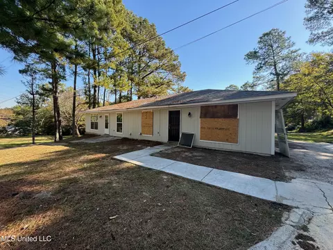 239-241 Lawrence Rd, Jackson, MS 39206 photo 12