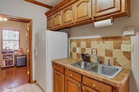 Other - 117 Hall Dr, Brandon, MS 39042 photo 5 of 9