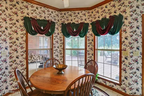 Dining - 117 Hall Dr, Brandon, MS 39042 photo 1 of 4