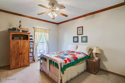 Bedroom - 117 Hall Dr, Brandon, MS 39042 photo 4 of 4