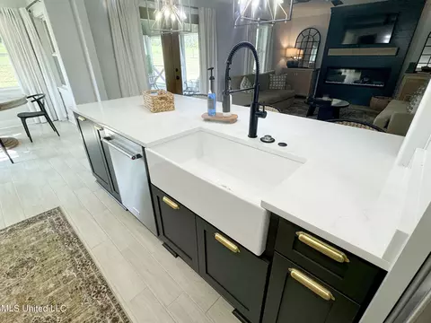 Kitchen - 3702 Union Rd, Sardis, MS 38666 photo 4 of 15