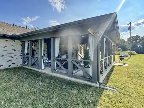 Exterior - 3702 Union Rd, Sardis, MS 38666 photo 17 of 32