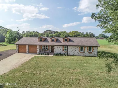 Exterior - 3702 Union Rd, Sardis, MS 38666 photo 2 of 32