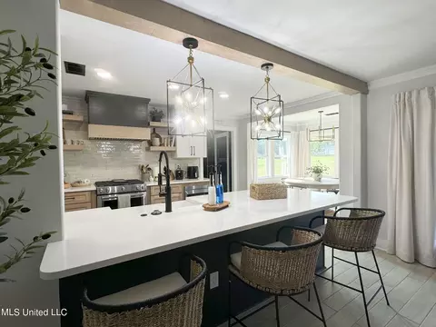 Kitchen - 3702 Union Rd, Sardis, MS 38666 photo 5 of 15